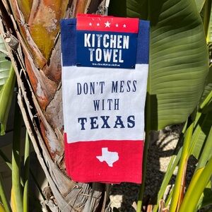 Don’t Mess With Texas 🇺🇸🏠 Kitchen Towels Western USA Country America NWT